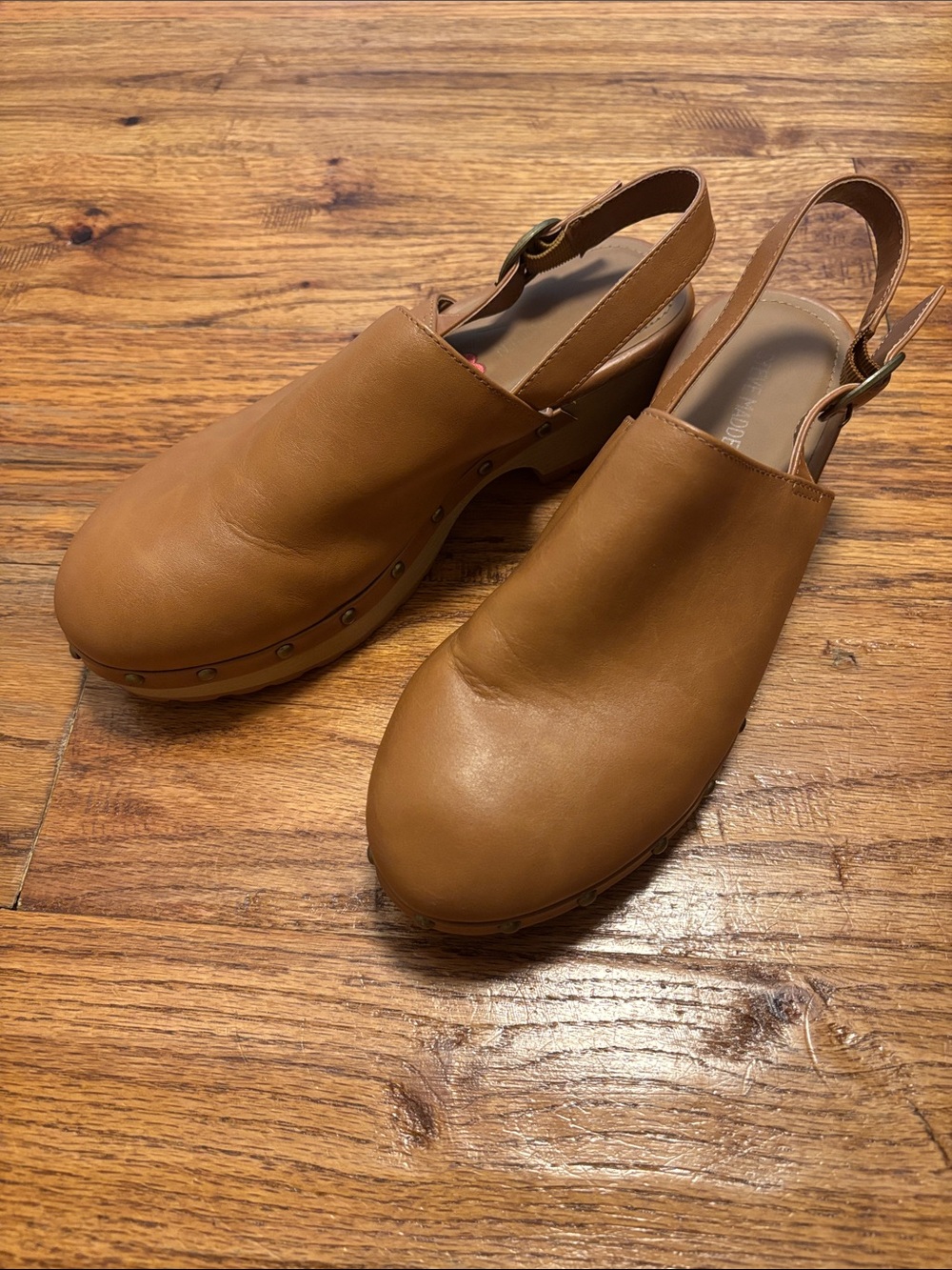 Steve Madden Tan Leather Slingback Clogs